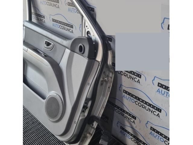 bontott KIA SORENTO Bal első Ajtó (Üres lemez)