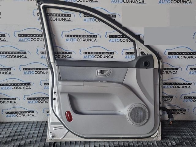 bontott KIA SORENTO Bal első Ajtó (Üres lemez)