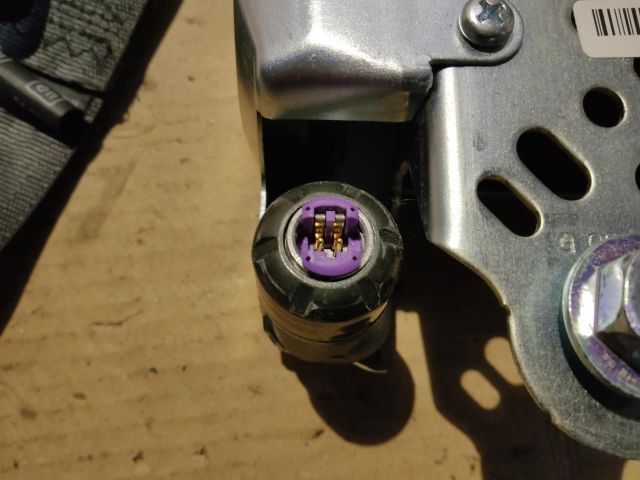 bontott KIA SORENTO Bal első Biztonsági Öv