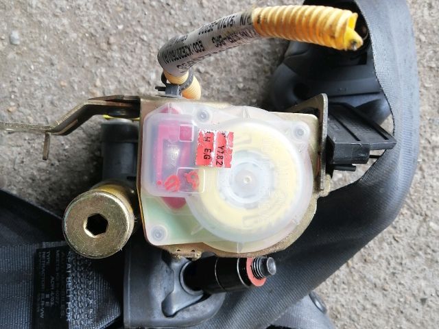 bontott KIA SORENTO Bal első Biztonsági Öv