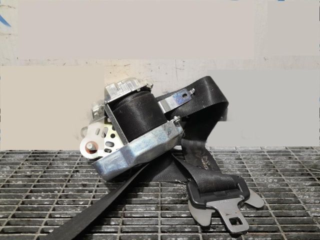 bontott KIA SORENTO Bal első Biztonsági Öv