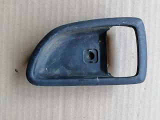 bontott KIA SORENTO Bal első Kilincs Burkolat