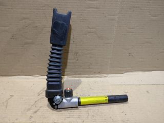 bontott KIA SORENTO Bal első Övfeszítő