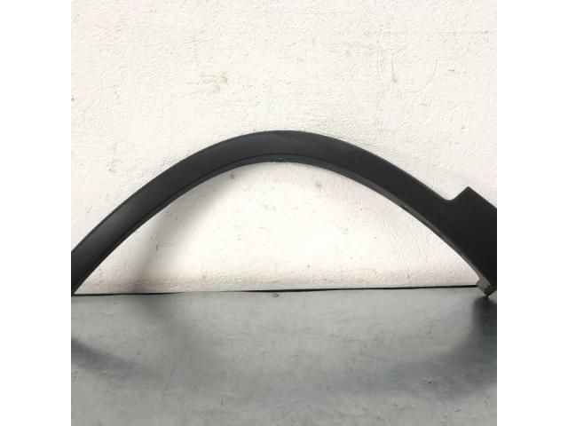 bontott KIA SORENTO Bal első Sárvédő Díszléc