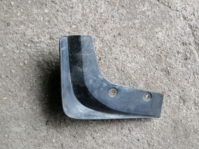 bontott KIA SORENTO Bal első Sárvédő Gumi