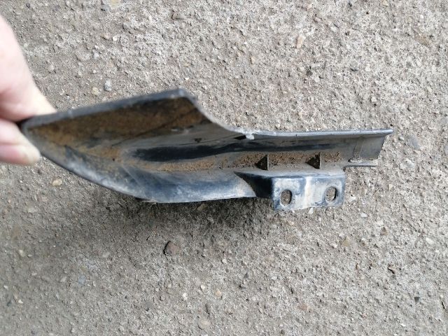 bontott KIA SORENTO Bal első Sárvédő Gumi