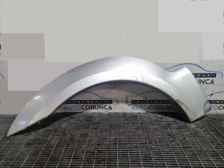 bontott KIA SORENTO Bal első Sárvédő Szélesítő