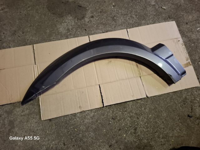 bontott KIA SORENTO Bal első Sárvédő Szélesítő