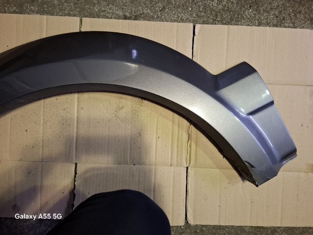 bontott KIA SORENTO Bal első Sárvédő Szélesítő