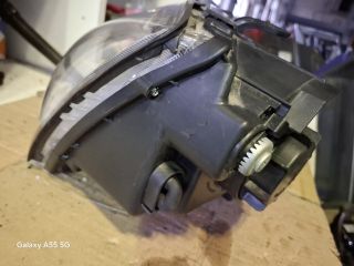 bontott KIA SORENTO Bal Fényszóró