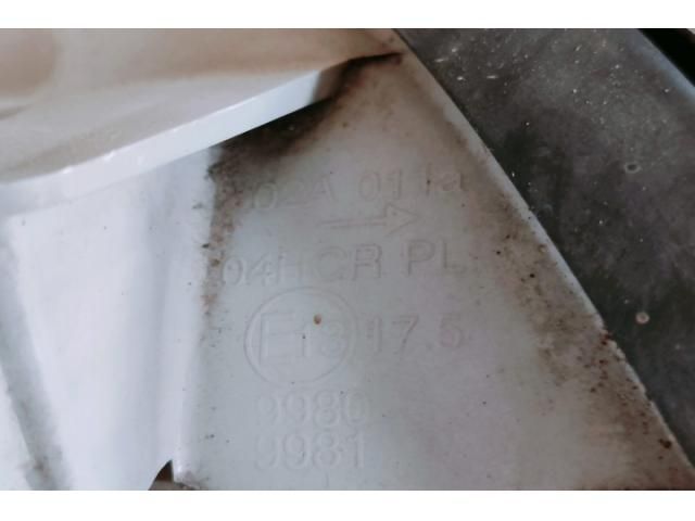 bontott KIA SORENTO Bal Fényszóró