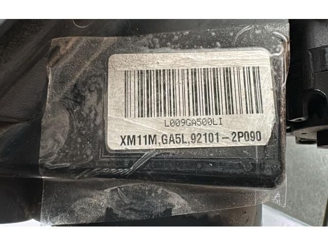 bontott KIA SORENTO Bal Fényszóró