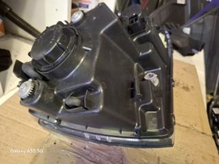 bontott KIA SORENTO Bal Fényszóró