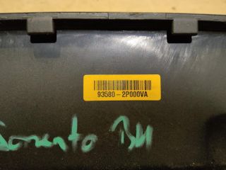 bontott KIA SORENTO Bal hátsó Ablakemelő Kapcsoló