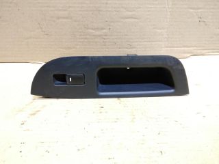 bontott KIA SORENTO Bal hátsó Ablakemelő Kapcsoló