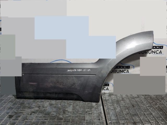 bontott KIA SORENTO Bal hátsó Ajtó Díszléc