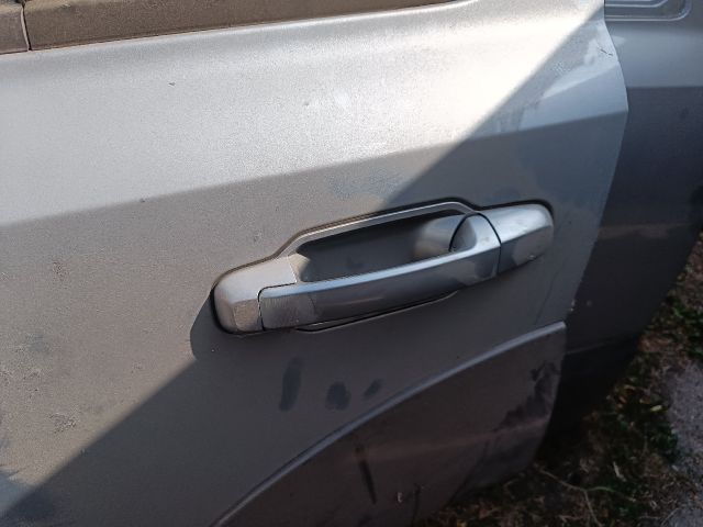 bontott KIA SORENTO Bal hátsó Ajtó (Részeivel)