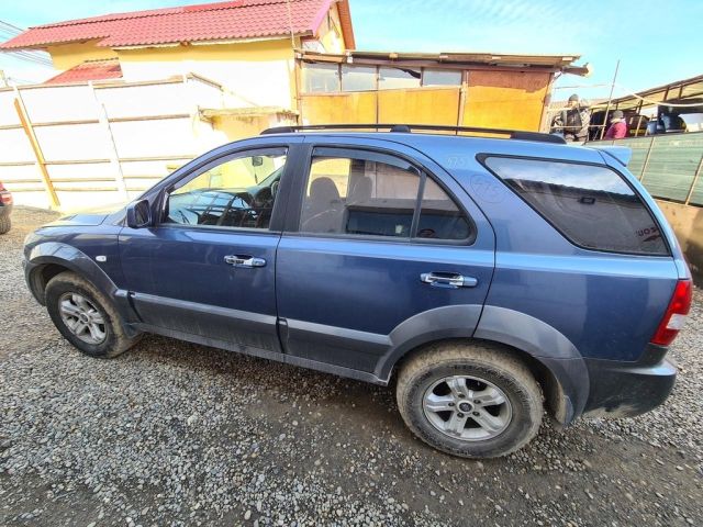 bontott KIA SORENTO Bal hátsó Ajtó (Üres lemez)