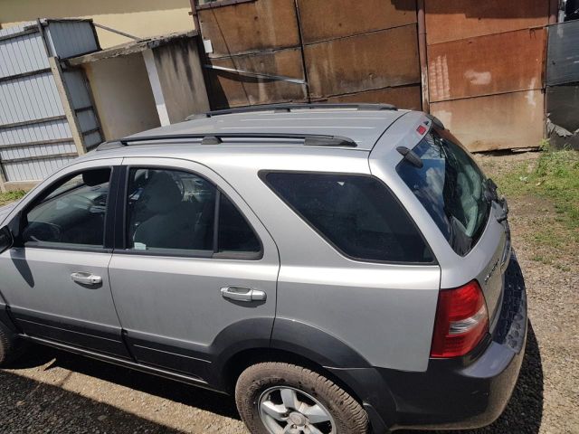 bontott KIA SORENTO Bal hátsó Ajtó (Üres lemez)