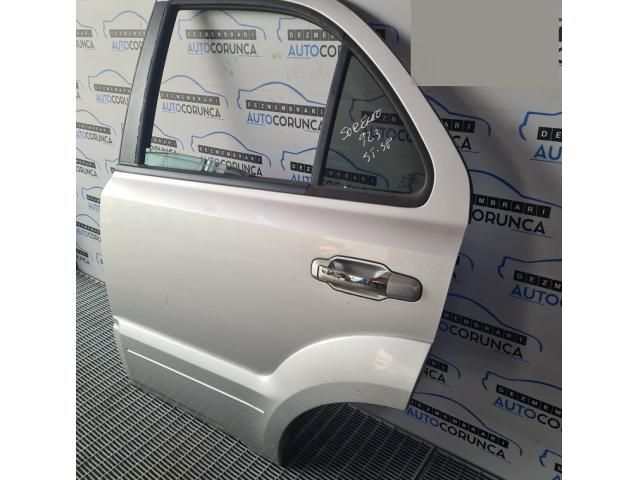 bontott KIA SORENTO Bal hátsó Ajtó (Üres lemez)