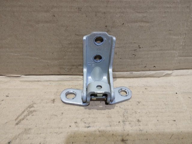 bontott KIA SORENTO Bal hátsó Alsó Zsanér