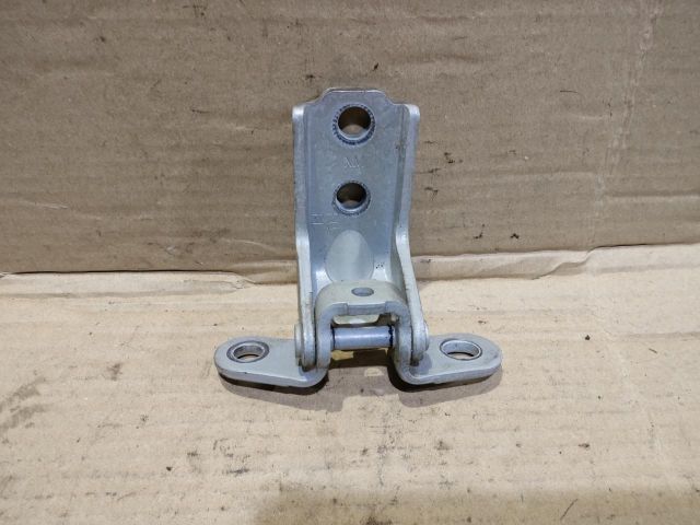 bontott KIA SORENTO Bal hátsó Alsó Zsanér