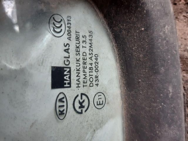 bontott KIA SORENTO Bal hátsó Fixüveg (Ajtóban)