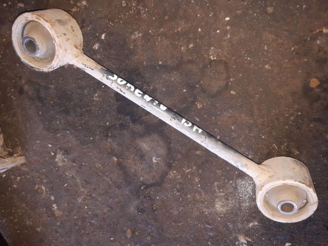 bontott KIA SORENTO Bal hátsó Futómű Kitámasztó