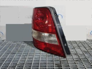 bontott KIA SORENTO Bal Hátsó Lámpa