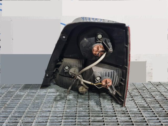 bontott KIA SORENTO Bal Hátsó Lámpa