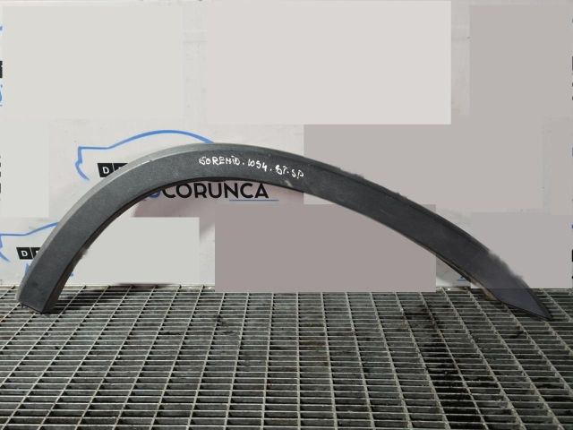 bontott KIA SORENTO Bal hátsó Sárvédő Díszléc