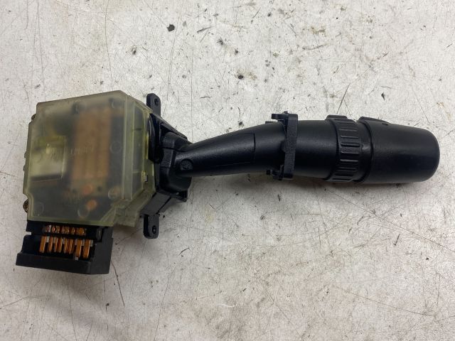 bontott KIA SORENTO Bal Kormánykapcsoló Irányjelző