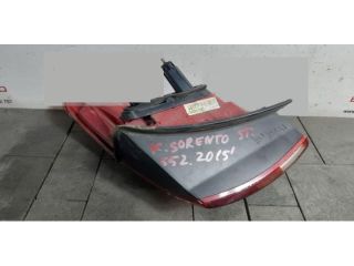 bontott KIA SORENTO Bal Külső Hátsó Lámpa