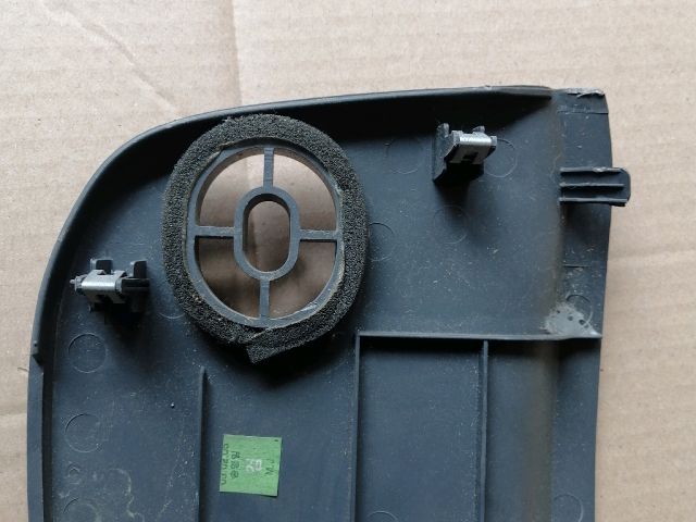 bontott KIA SORENTO Bal Műszerfal Oldalkárpit