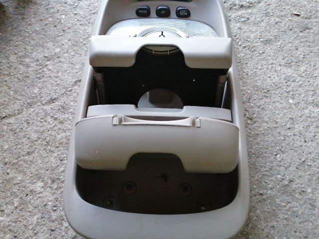 bontott KIA SORENTO Beltér Világítás Első