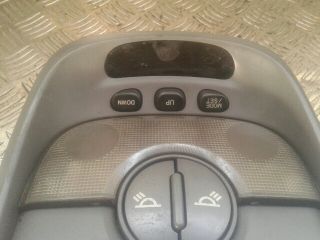 bontott KIA SORENTO Beltér Világítás Első