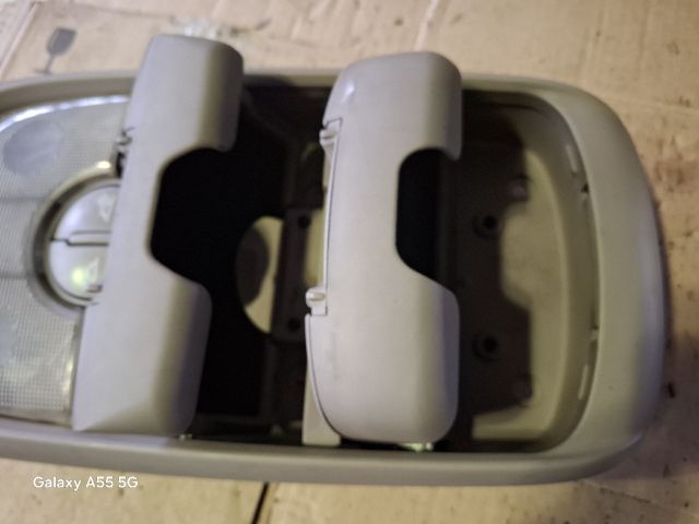 bontott KIA SORENTO Beltér Világítás Első