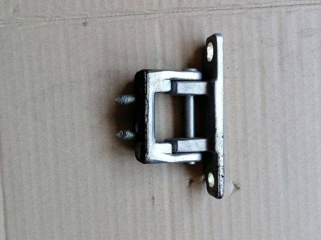 bontott KIA SORENTO Csomagtérajtó Bal Zsanér