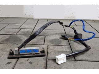 bontott KIA SORENTO Csomagtérajtó Kilincs