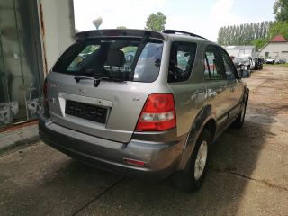 bontott KIA SORENTO Csomagtérajtó (Részeivel)