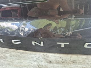 bontott KIA SORENTO Csomagtérajtó (Üres lemez)