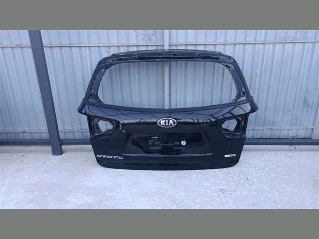 bontott KIA SORENTO Csomagtérajtó (Üres lemez)