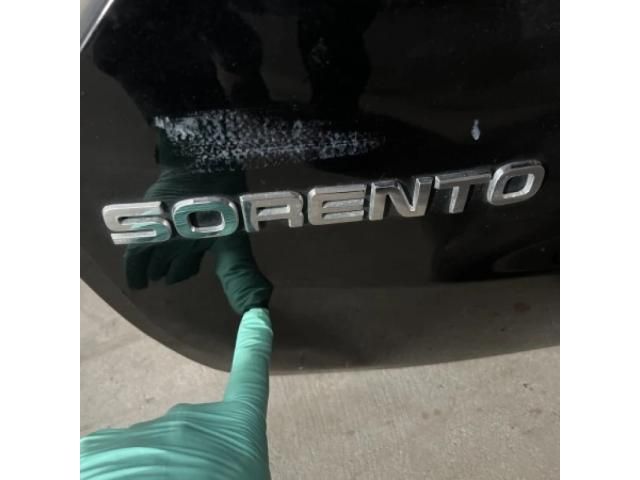 bontott KIA SORENTO Csomagtérajtó (Üres lemez)