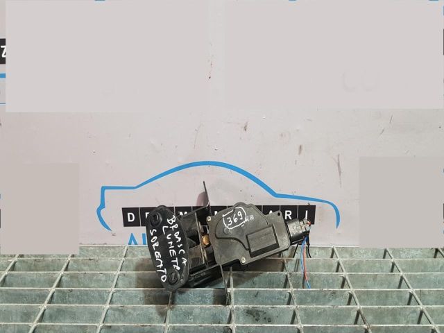 bontott KIA SORENTO Csomagtérajtó Zárszerkezet