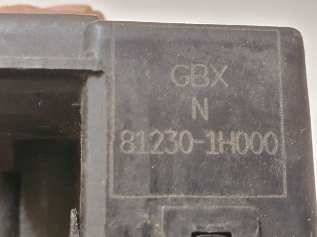 bontott KIA SORENTO Csomagtérajtó Zárszerkezet