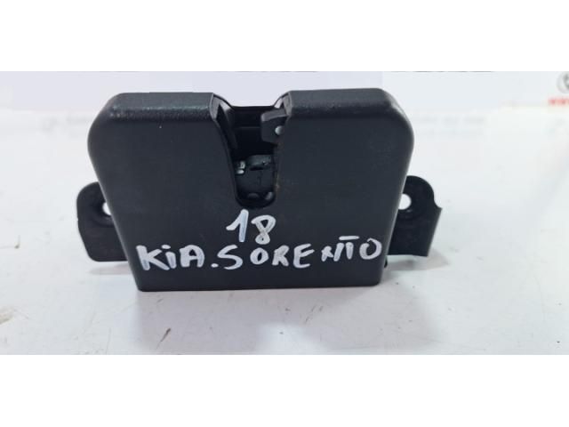 bontott KIA SORENTO Csomagtérajtó Zárszerkezet
