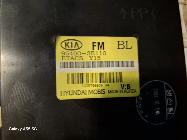 bontott KIA SORENTO Elektronika (Magában)