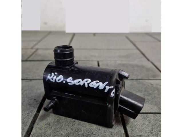 bontott KIA SORENTO Első Ablakmosó Szivattyú