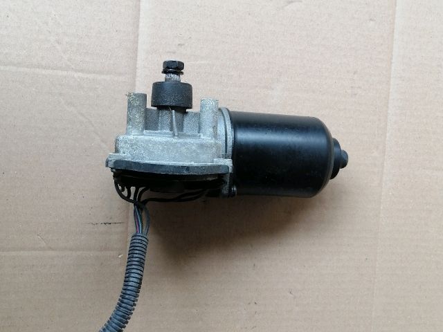 bontott KIA SORENTO Első Ablaktörlő Motor