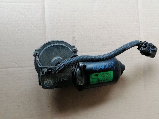 bontott KIA SORENTO Első Ablaktörlő Motor